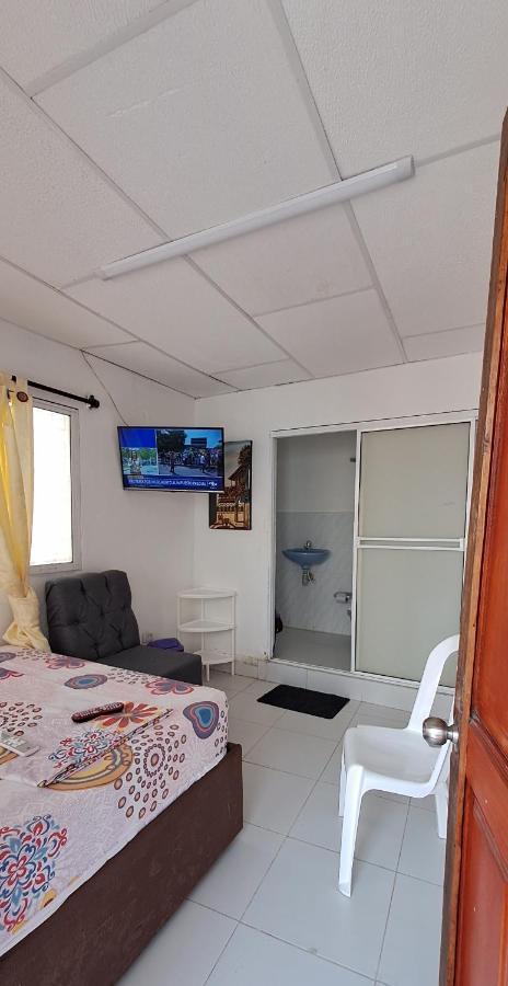 Hostal Casa Lara Картахена Экстерьер фото