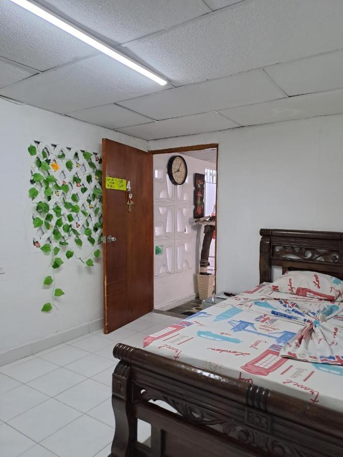 Hostal Casa Lara Картахена Экстерьер фото