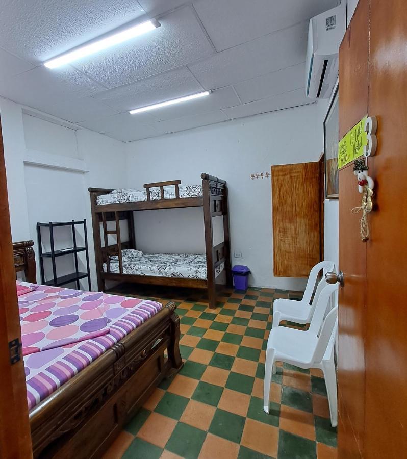 Hostal Casa Lara Картахена Экстерьер фото