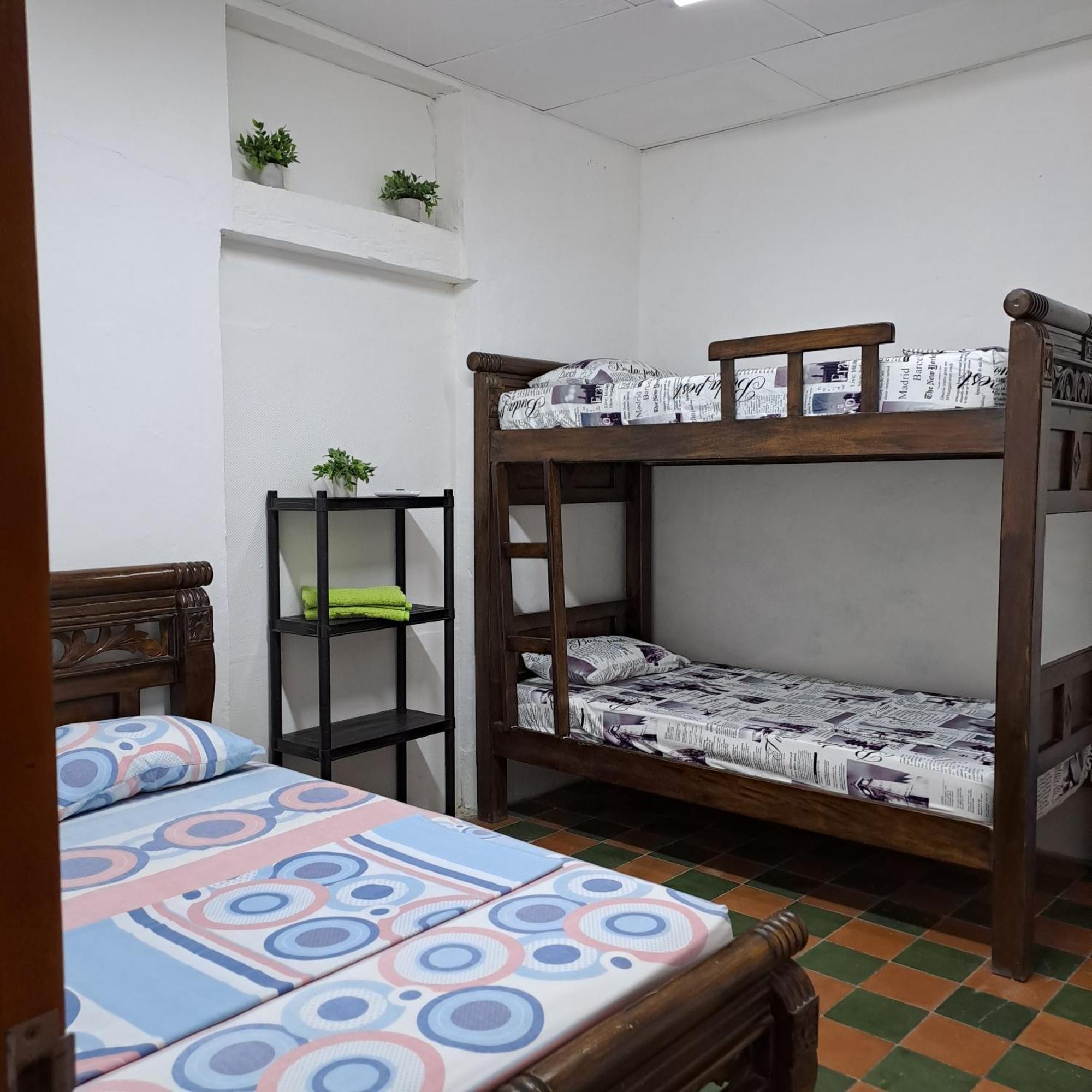 Hostal Casa Lara Картахена Экстерьер фото