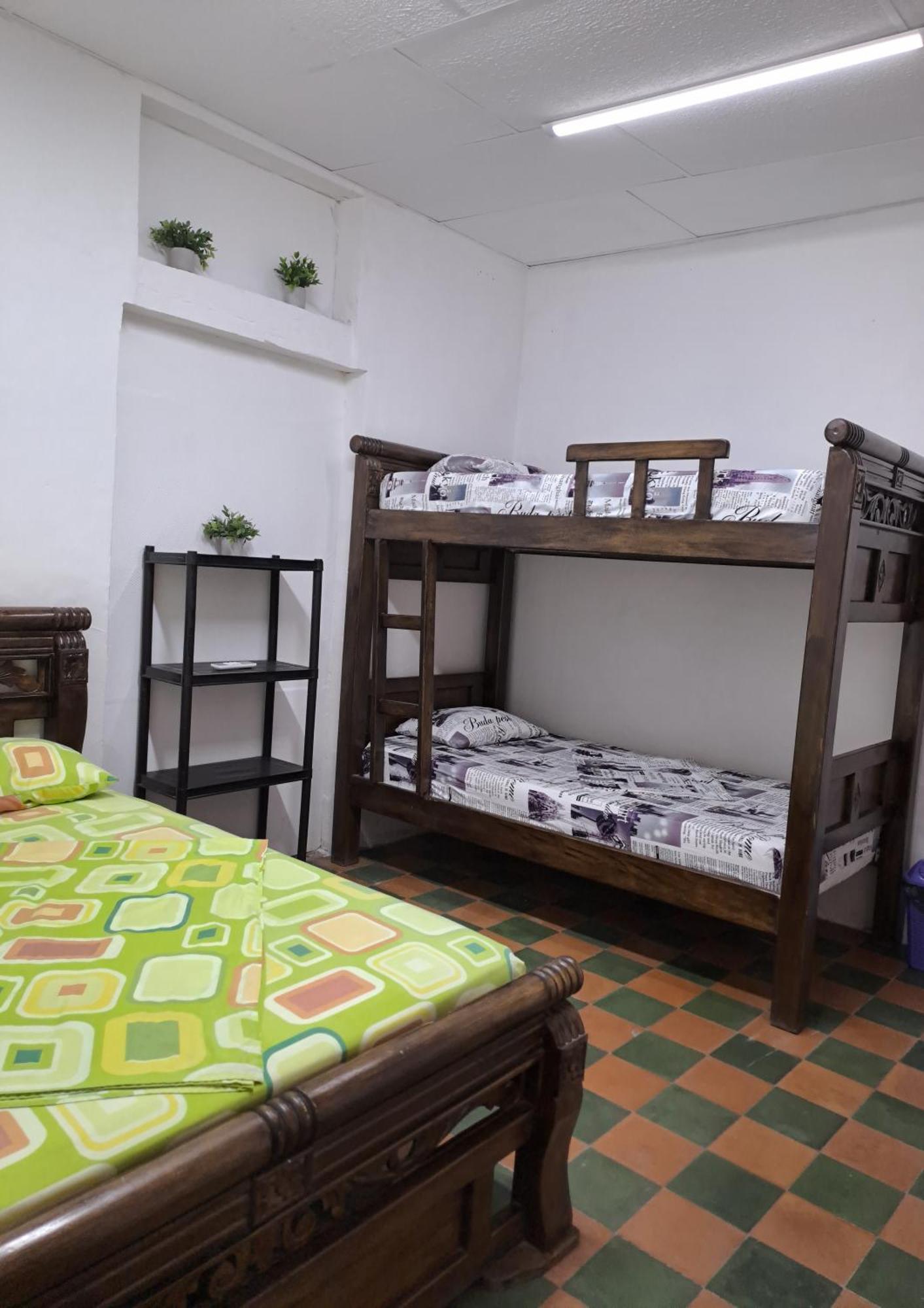 Hostal Casa Lara Картахена Экстерьер фото